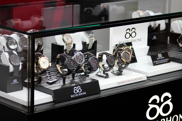 Creative Watch Showroom 17