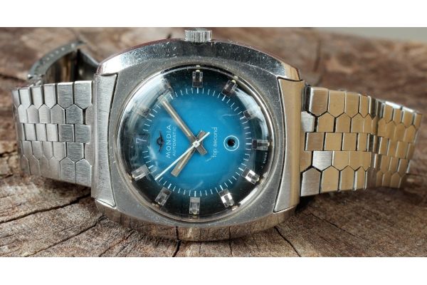 Mens Pre-owned Mondia Watch Mondia Top Second Blue